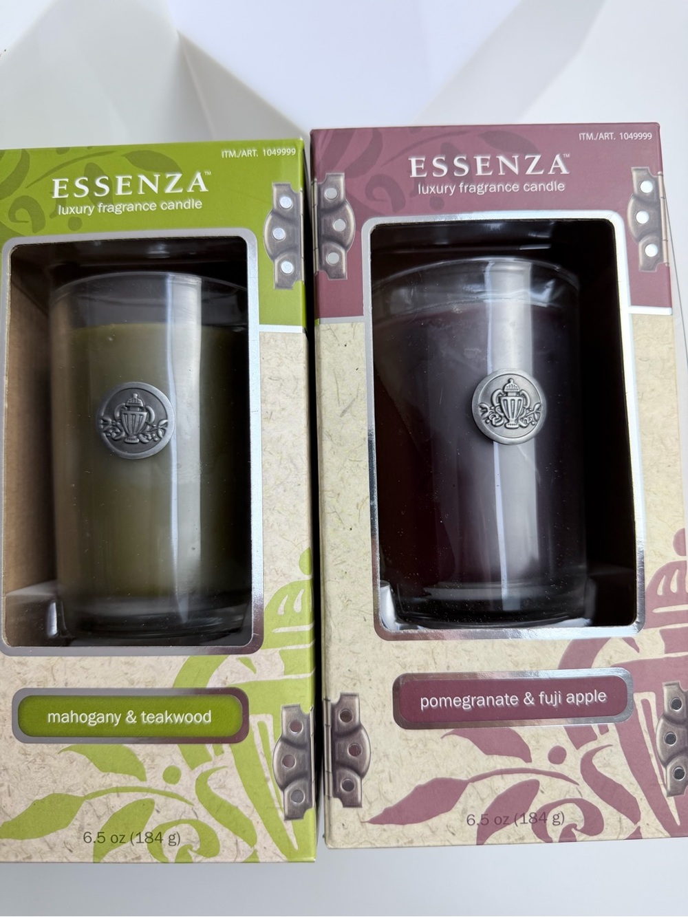NWT Essenza Luxury Candles Set of 2 Mahogany & Teakwood | Pomegranate & Apple